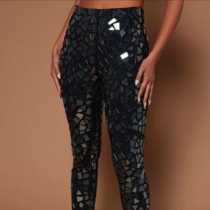 Fashion Nova Luxe - Black Victoria Mirror Pant Size M